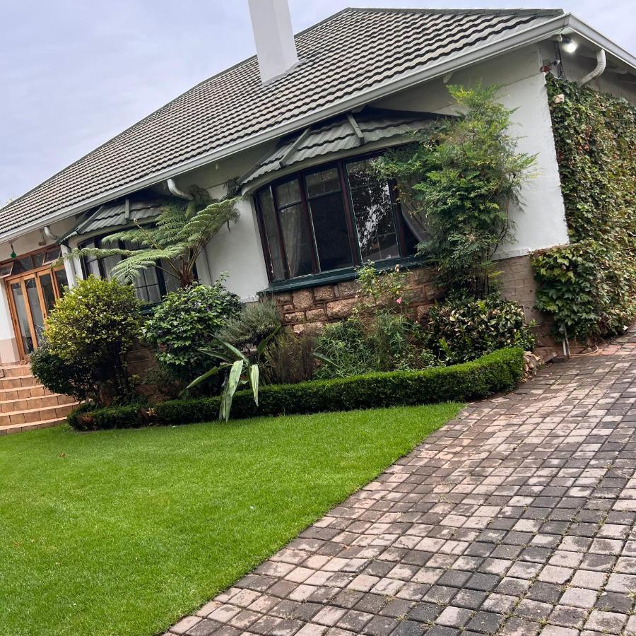 Peaceful@Swansea In Rosebank-Parkwood Apartment โจฮันเนสเบิร์ก ภายนอก รูปภาพ